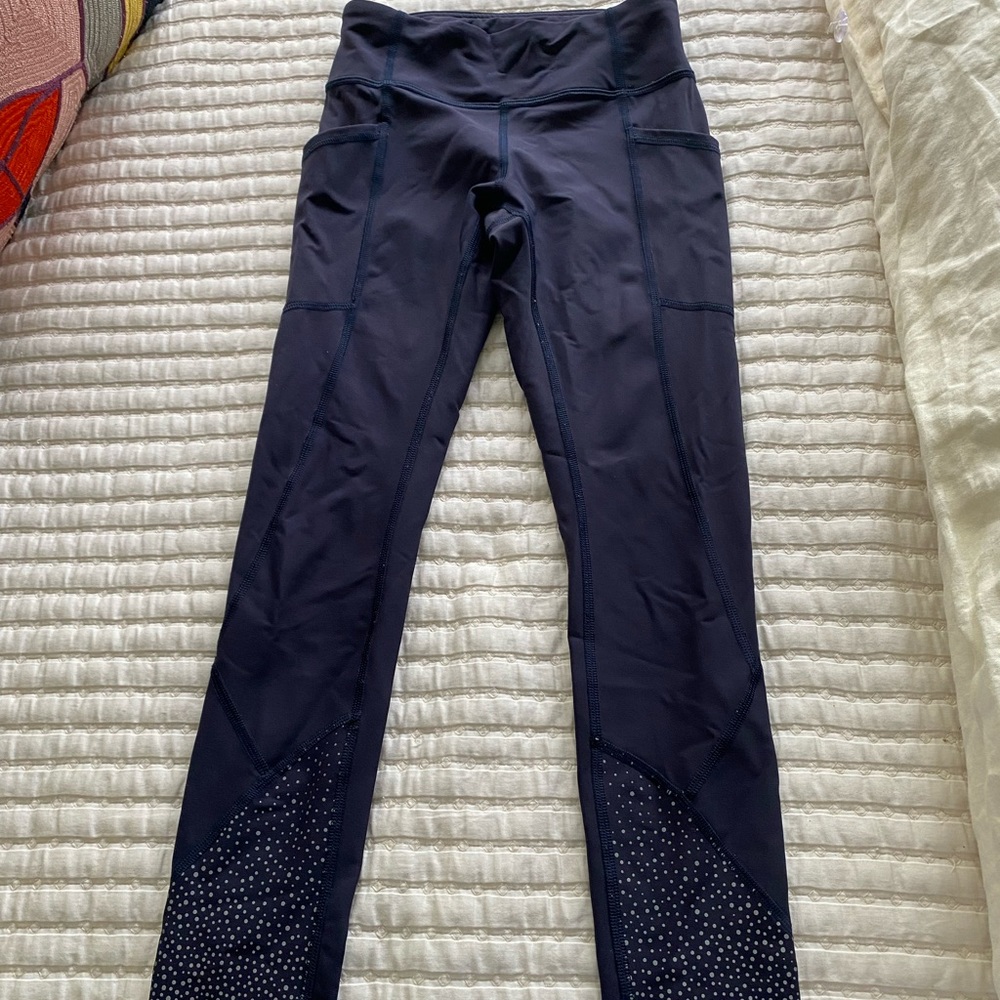 Lululemon leggings navy Size 2